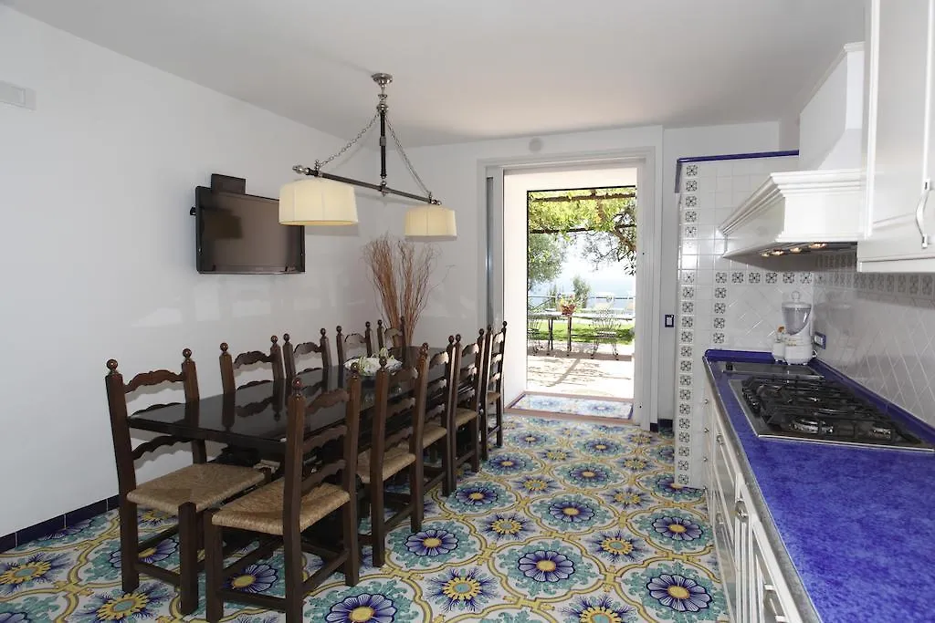 Villa Borgo San Michele Amalfi Italia